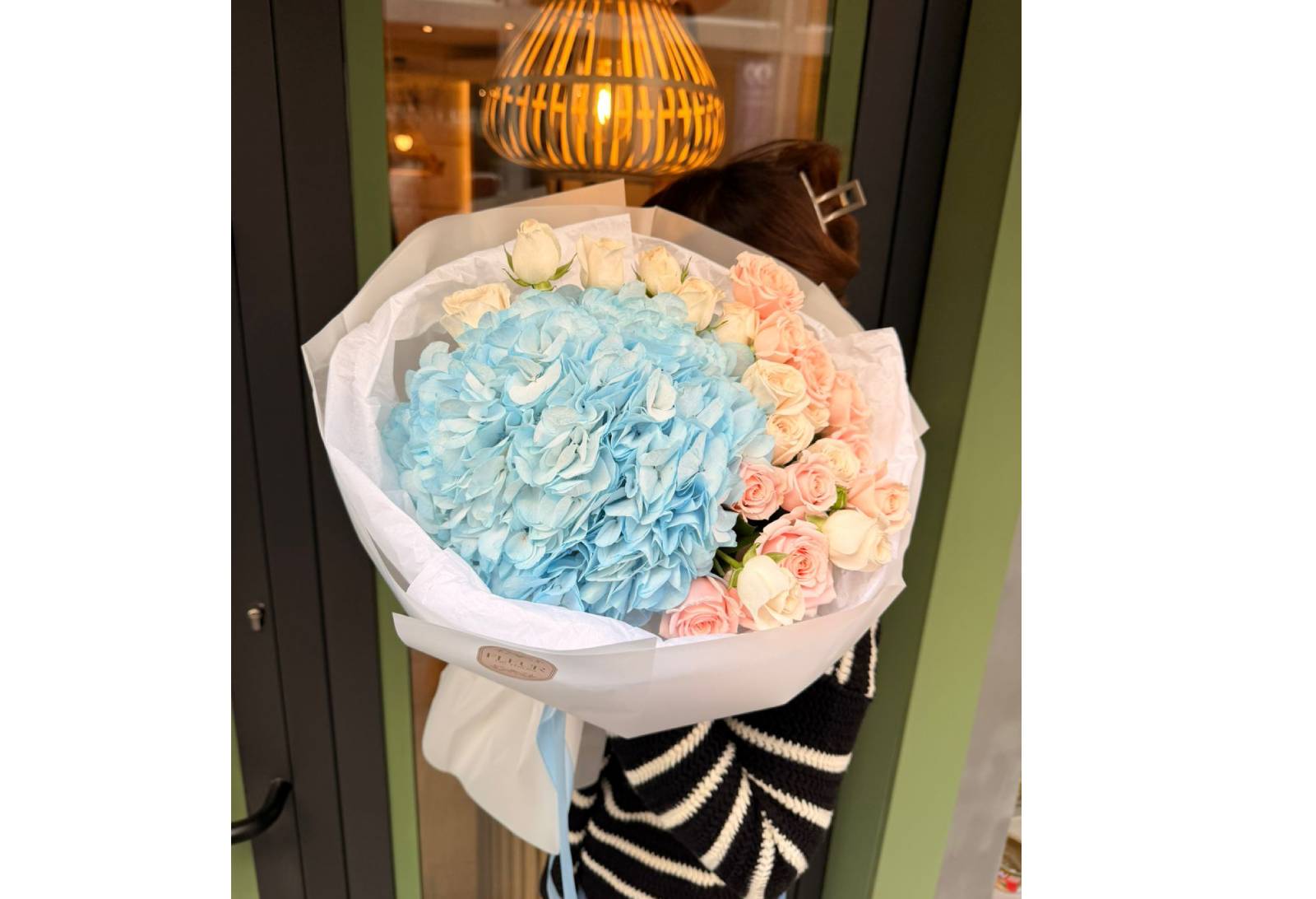 ცისფერი ჰორტენზიის თაიგული